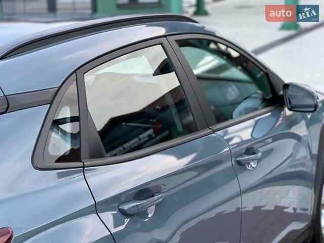 Сірий Хендай Kona, об'ємом двигуна 1.6 л та пробігом 53 тис. км за 18900 $, фото 26 на Automoto.ua