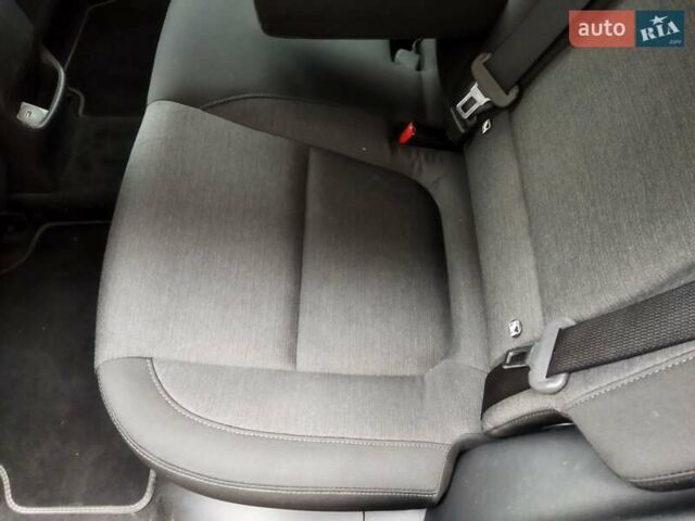 Серый Хендай Kona, объемом двигателя 0 л и пробегом 30 тыс. км за 15999 $, фото 26 на Automoto.ua