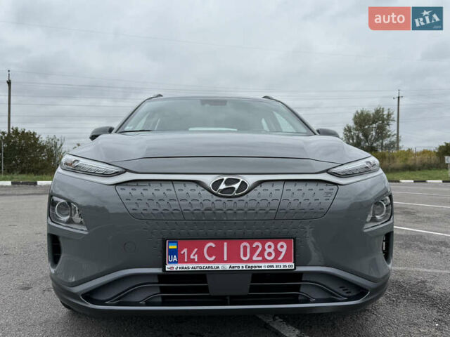 Серый Хендай Kona, объемом двигателя 0 л и пробегом 37 тыс. км за 15500 $, фото 9 на Automoto.ua