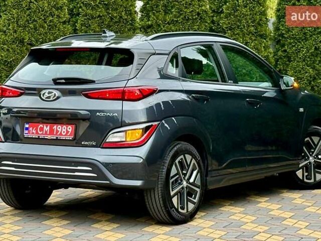 Сірий Хендай Kona, об'ємом двигуна 0 л та пробігом 44 тис. км за 16999 $, фото 7 на Automoto.ua