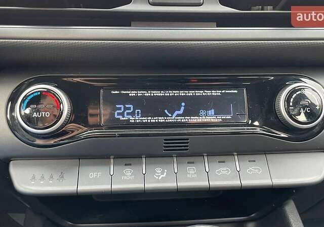 Сірий Хендай Kona, об'ємом двигуна 1.6 л та пробігом 16 тис. км за 22390 $, фото 18 на Automoto.ua