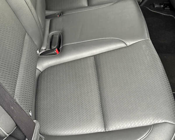 Серый Хендай Kona, объемом двигателя 0 л и пробегом 82 тыс. км за 17888 $, фото 70 на Automoto.ua