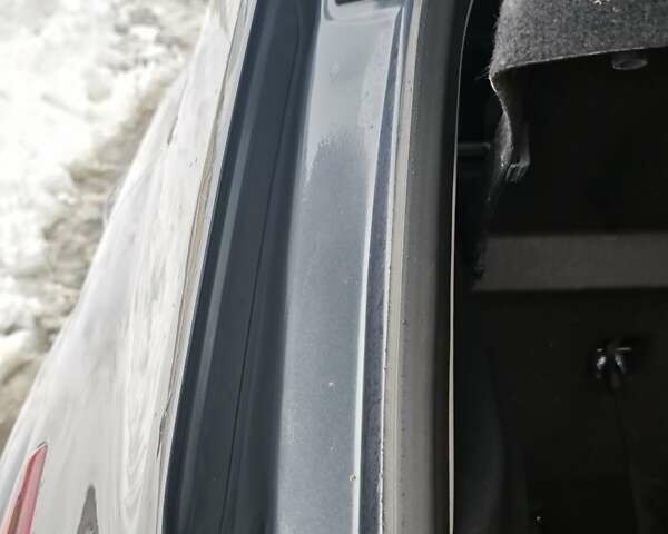 Серый Хендай Kona, объемом двигателя 0 л и пробегом 50 тыс. км за 17650 $, фото 75 на Automoto.ua