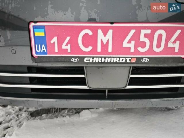 Серый Хендай Kona, объемом двигателя 0 л и пробегом 50 тыс. км за 17650 $, фото 24 на Automoto.ua