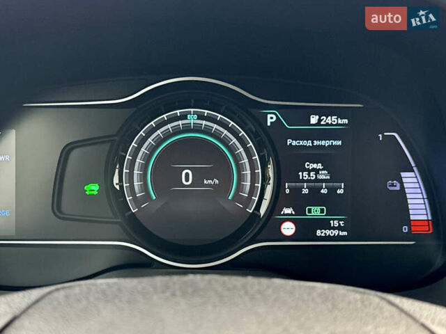 Серый Хендай Kona, объемом двигателя 0 л и пробегом 82 тыс. км за 17888 $, фото 96 на Automoto.ua