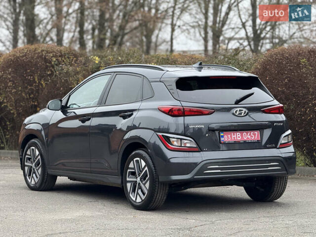 Сірий Хендай Kona, об'ємом двигуна 0 л та пробігом 59 тис. км за 16900 $, фото 15 на Automoto.ua