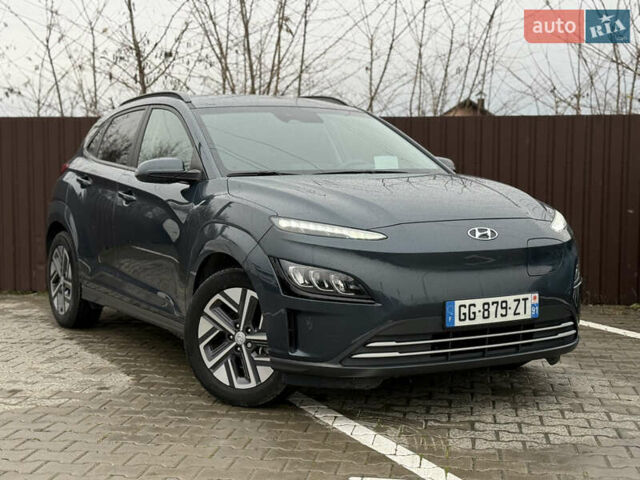 Сірий Хендай Kona, об'ємом двигуна 0 л та пробігом 32 тис. км за 18400 $, фото 2 на Automoto.ua