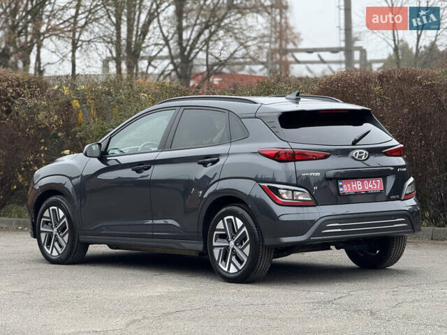 Сірий Хендай Kona, об'ємом двигуна 0 л та пробігом 59 тис. км за 16900 $, фото 14 на Automoto.ua