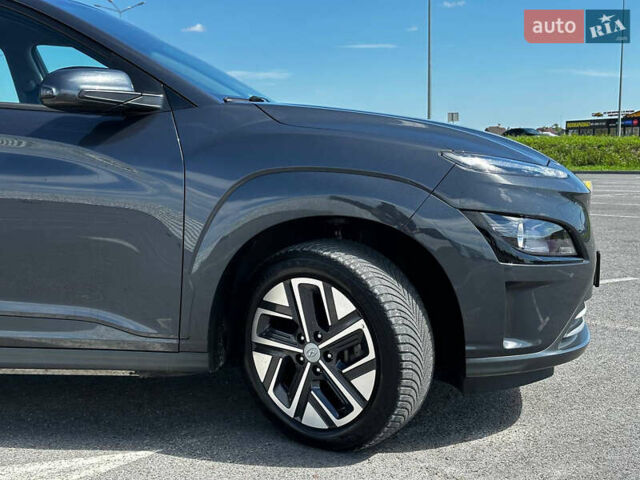 Сірий Хендай Kona, об'ємом двигуна 0 л та пробігом 38 тис. км за 17888 $, фото 15 на Automoto.ua