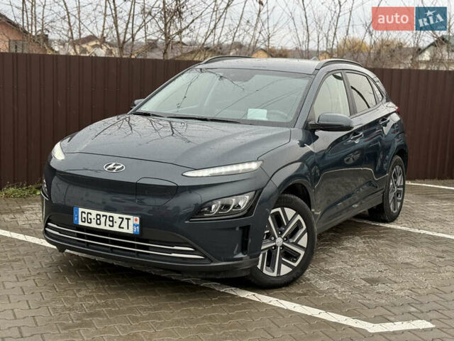 Сірий Хендай Kona, об'ємом двигуна 0 л та пробігом 32 тис. км за 18400 $, фото 4 на Automoto.ua