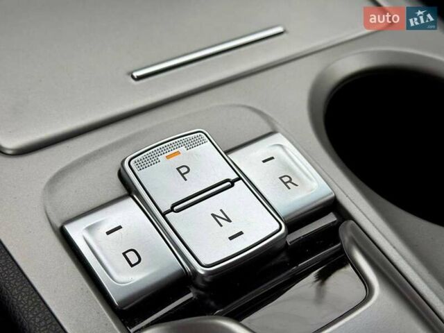 Серый Хендай Kona, объемом двигателя 0 л и пробегом 24 тыс. км за 16800 $, фото 33 на Automoto.ua