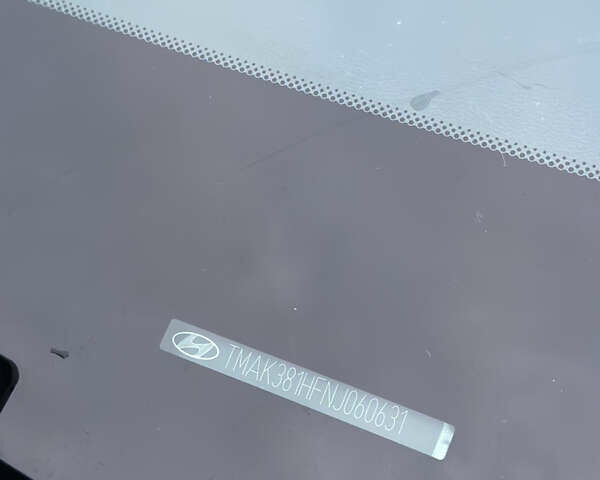 Сірий Хендай Kona, об'ємом двигуна 0 л та пробігом 57 тис. км за 17900 $, фото 31 на Automoto.ua