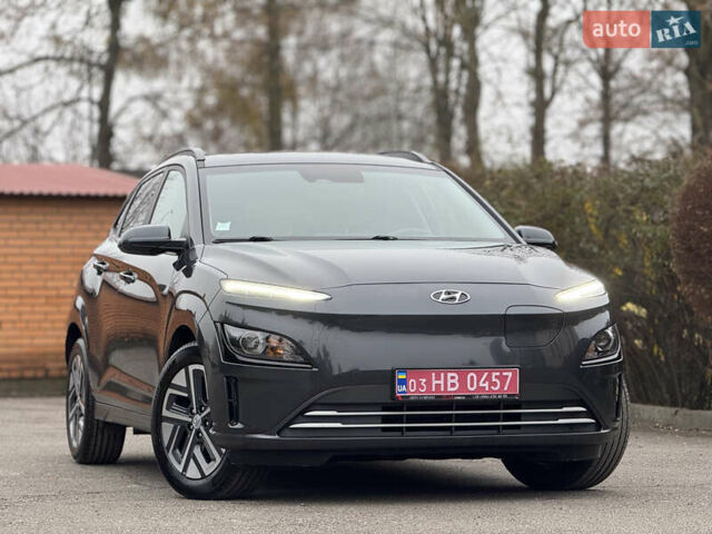 Сірий Хендай Kona, об'ємом двигуна 0 л та пробігом 59 тис. км за 16900 $, фото 2 на Automoto.ua