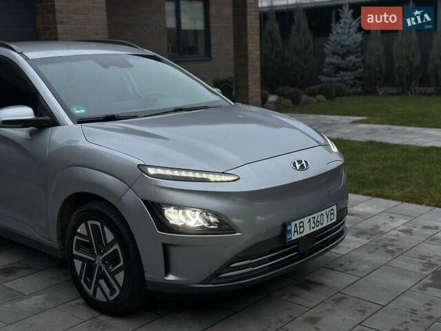 Сірий Хендай Kona, об'ємом двигуна 0 л та пробігом 57 тис. км за 17700 $, фото 8 на Automoto.ua