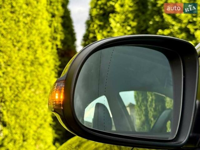 Серый Хендай Kona, объемом двигателя 0 л и пробегом 97 тыс. км за 18700 $, фото 13 на Automoto.ua