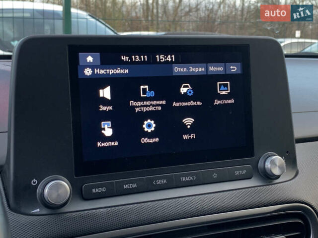 Серый Хендай Kona, объемом двигателя 0 л и пробегом 35 тыс. км за 17999 $, фото 60 на Automoto.ua