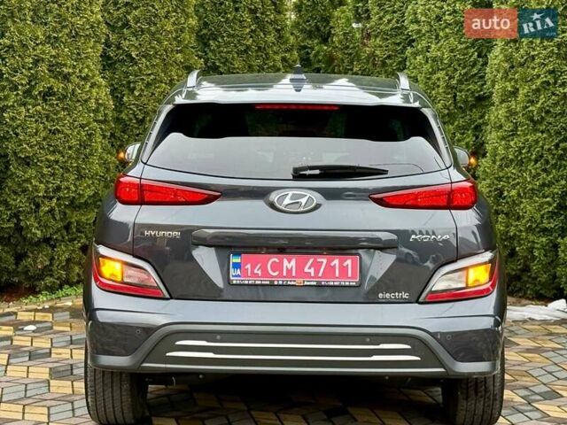Серый Хендай Kona, объемом двигателя 0 л и пробегом 24 тыс. км за 16800 $, фото 7 на Automoto.ua