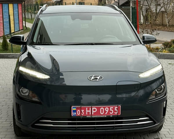 Серый Хендай Kona, объемом двигателя 0 л и пробегом 53 тыс. км за 17400 $, фото 35 на Automoto.ua