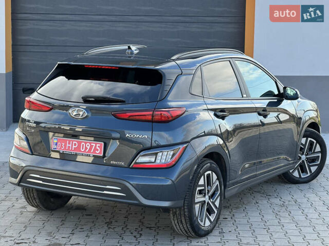 Серый Хендай Kona, объемом двигателя 0 л и пробегом 60 тыс. км за 19700 $, фото 20 на Automoto.ua