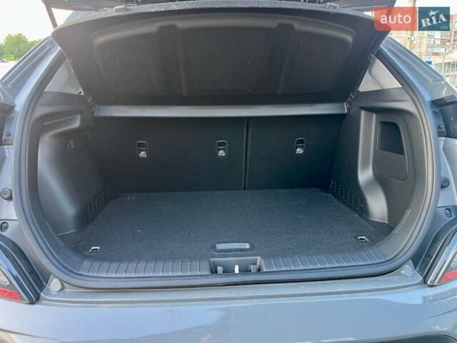 Серый Хендай Kona, объемом двигателя 0 л и пробегом 34 тыс. км за 20999 $, фото 23 на Automoto.ua