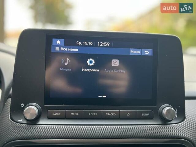 Серый Хендай Kona, объемом двигателя 0 л и пробегом 58 тыс. км за 16950 $, фото 28 на Automoto.ua