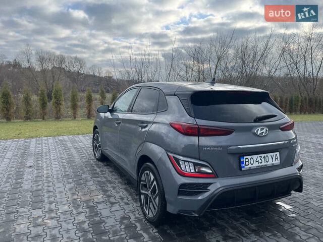 Сірий Хендай Kona, об'ємом двигуна 0 л та пробігом 15 тис. км за 21400 $, фото 1 на Automoto.ua