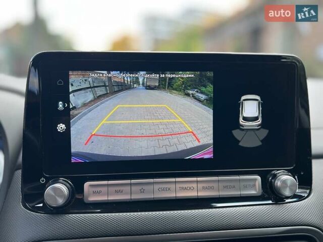 Сірий Хендай Kona, об'ємом двигуна 0 л та пробігом 93 тис. км за 16450 $, фото 30 на Automoto.ua