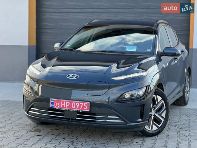 Серый Хендай Kona, объемом двигателя 0 л и пробегом 60 тыс. км за 19700 $, фото 11 на Automoto.ua