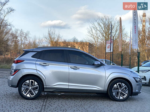 Серый Хендай Kona, объемом двигателя 0 л и пробегом 35 тыс. км за 17999 $, фото 23 на Automoto.ua