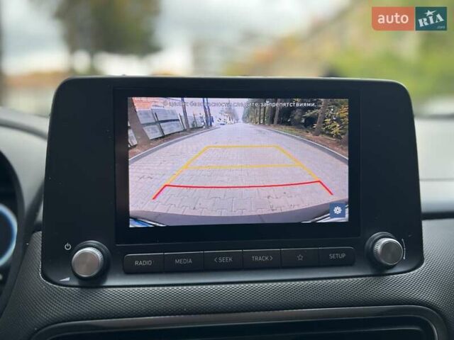 Серый Хендай Kona, объемом двигателя 0 л и пробегом 58 тыс. км за 16950 $, фото 27 на Automoto.ua