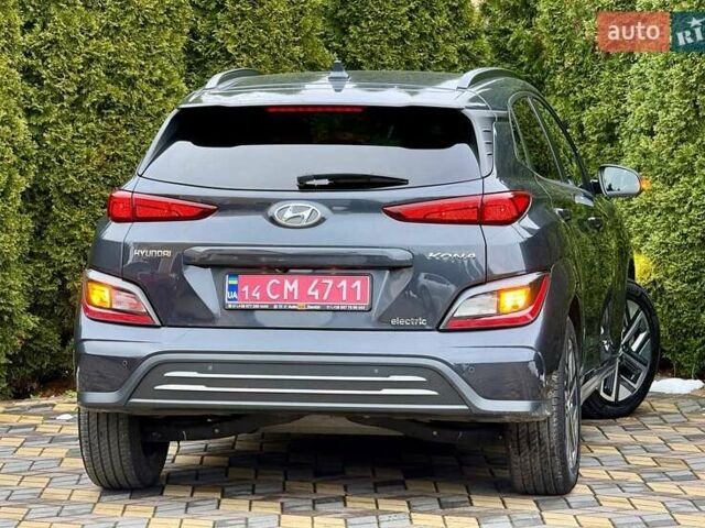 Серый Хендай Kona, объемом двигателя 0 л и пробегом 24 тыс. км за 16800 $, фото 6 на Automoto.ua