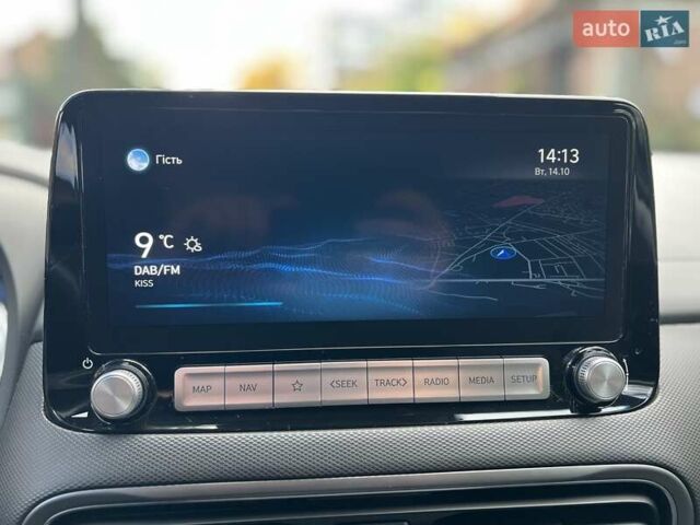 Сірий Хендай Kona, об'ємом двигуна 0 л та пробігом 93 тис. км за 16450 $, фото 29 на Automoto.ua