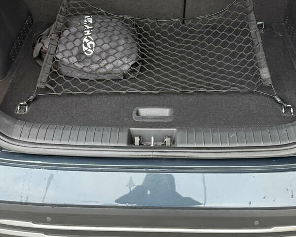 Серый Хендай Kona, объемом двигателя 0 л и пробегом 53 тыс. км за 17400 $, фото 28 на Automoto.ua