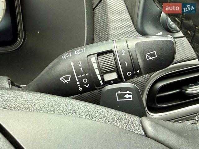 Серый Хендай Kona, объемом двигателя 0 л и пробегом 24 тыс. км за 16800 $, фото 30 на Automoto.ua