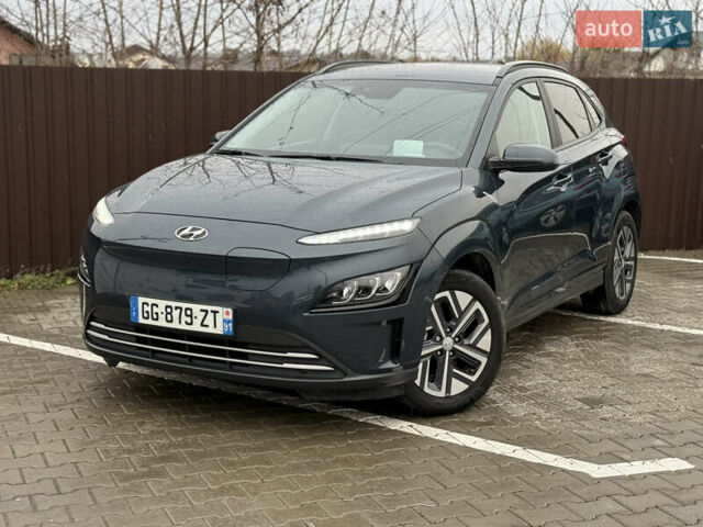 Сірий Хендай Kona, об'ємом двигуна 0 л та пробігом 32 тис. км за 18400 $, фото 6 на Automoto.ua