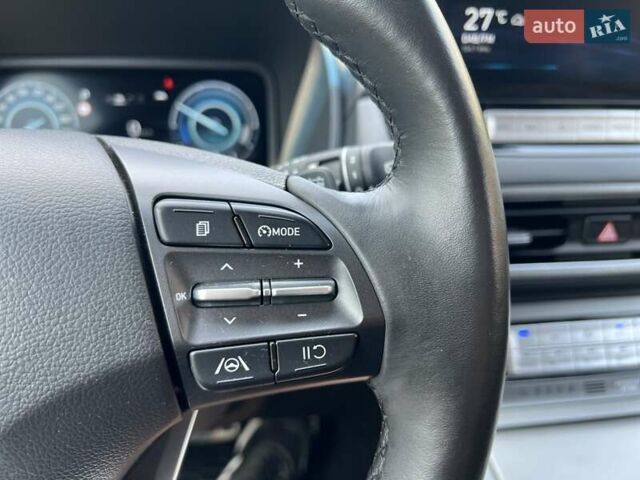 Серый Хендай Kona, объемом двигателя 0 л и пробегом 86 тыс. км за 16650 $, фото 24 на Automoto.ua