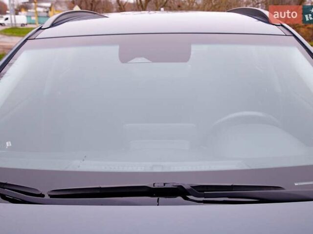 Серый Хендай Kona, объемом двигателя 0 л и пробегом 47 тыс. км за 17950 $, фото 35 на Automoto.ua