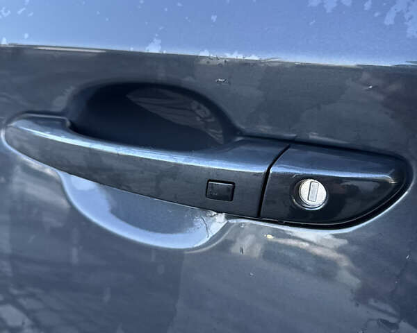 Сірий Хендай Kona, об'ємом двигуна 0 л та пробігом 38 тис. км за 20800 $, фото 13 на Automoto.ua