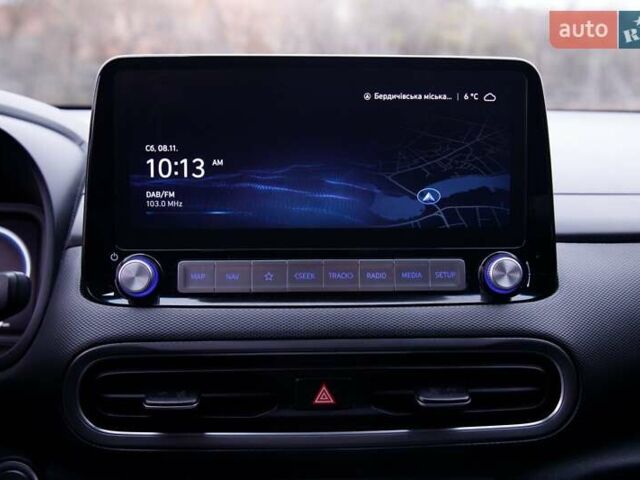 Серый Хендай Kona, объемом двигателя 0 л и пробегом 47 тыс. км за 17950 $, фото 56 на Automoto.ua