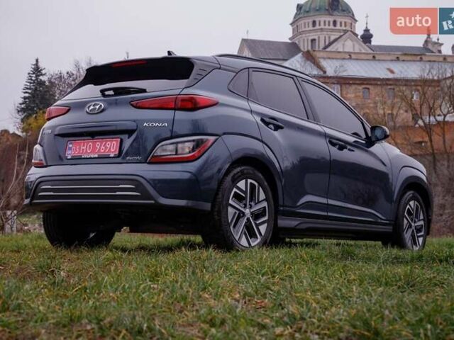 Серый Хендай Kona, объемом двигателя 0 л и пробегом 47 тыс. км за 17950 $, фото 20 на Automoto.ua