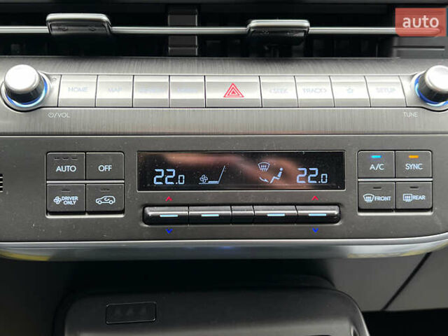 Сірий Хендай Kona, об'ємом двигуна 0 л та пробігом 3 тис. км за 27500 $, фото 18 на Automoto.ua