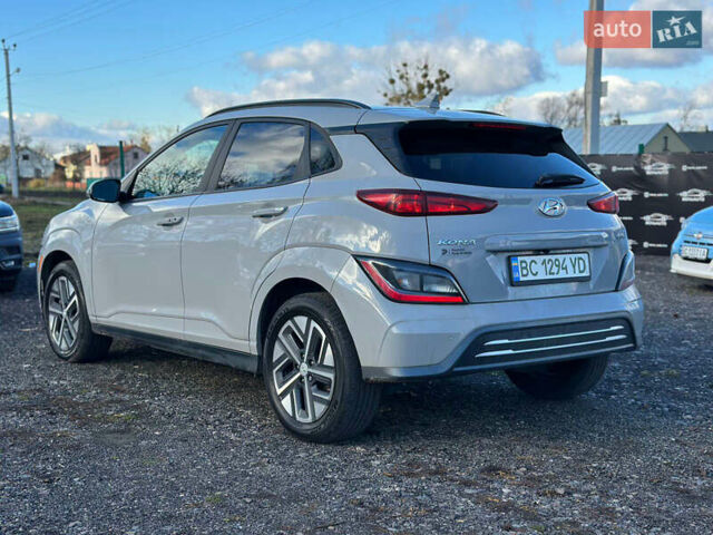 Сірий Хендай Kona, об'ємом двигуна 0 л та пробігом 25 тис. км за 21200 $, фото 4 на Automoto.ua