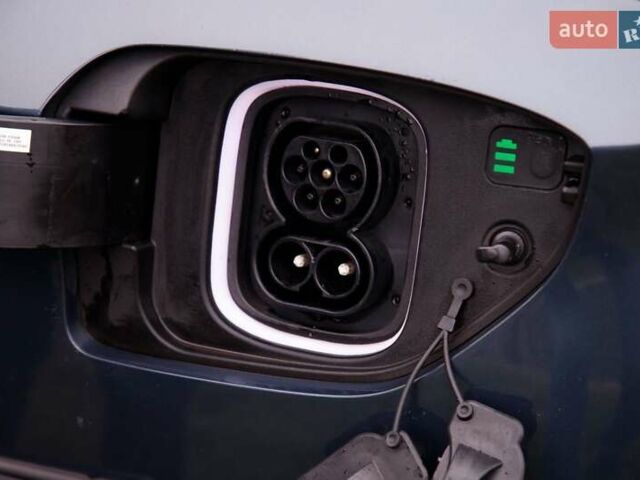 Серый Хендай Kona, объемом двигателя 0 л и пробегом 47 тыс. км за 17950 $, фото 31 на Automoto.ua