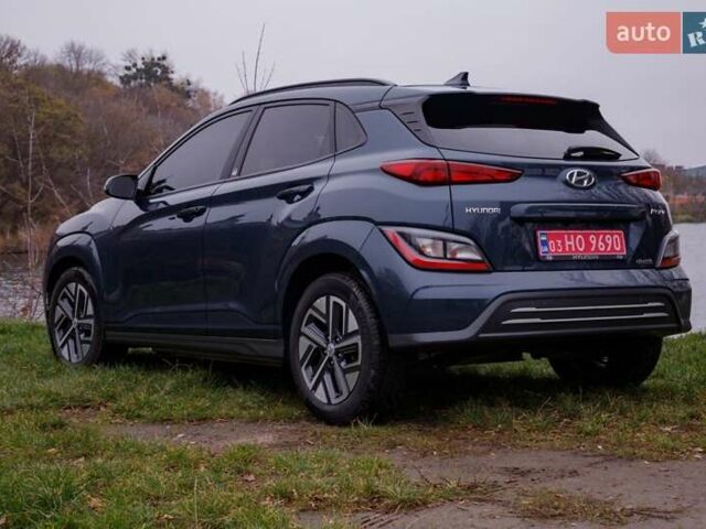 Серый Хендай Kona, объемом двигателя 0 л и пробегом 47 тыс. км за 17950 $, фото 16 на Automoto.ua