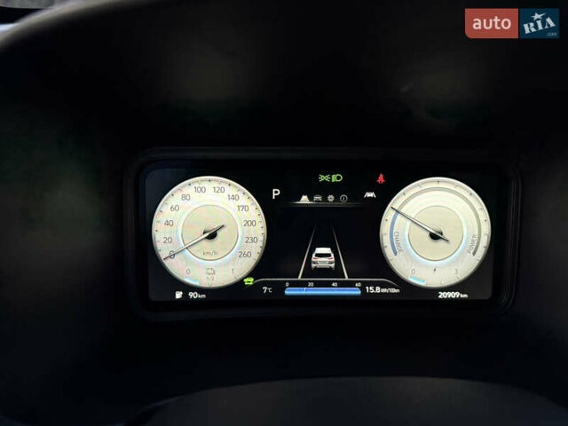 Серый Хендай Kona, объемом двигателя 0 л и пробегом 20 тыс. км за 16900 $, фото 25 на Automoto.ua