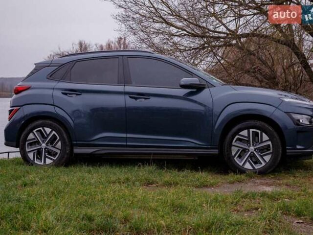 Серый Хендай Kona, объемом двигателя 0 л и пробегом 47 тыс. км за 17950 $, фото 10 на Automoto.ua