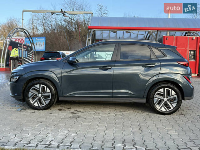 Сірий Хендай Kona, об'ємом двигуна 0 л та пробігом 63 тис. км за 22999 $, фото 9 на Automoto.ua