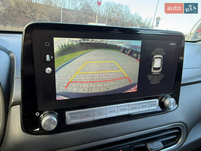 Сірий Хендай Kona, об'ємом двигуна 0 л та пробігом 63 тис. км за 22999 $, фото 29 на Automoto.ua