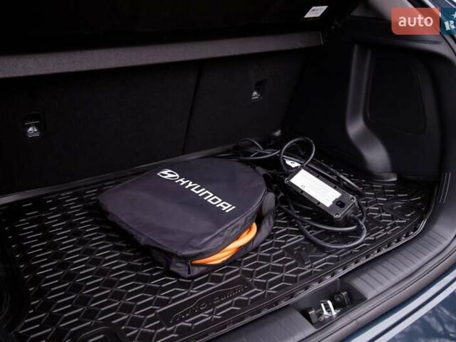 Серый Хендай Kona, объемом двигателя 0 л и пробегом 47 тыс. км за 17950 $, фото 44 на Automoto.ua