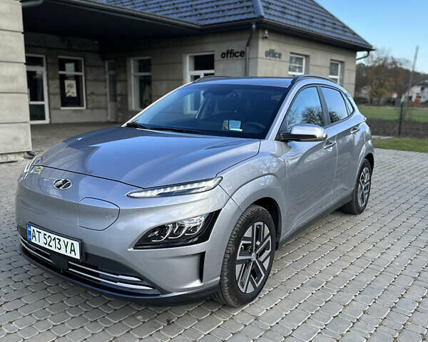 Хендай Kona 2023 у Коломые на Automoto.ua Сірий Хендай Kona, об'ємом двигуна 0 л та пробігом 18 тис. км за 20900 $, фото 11 на Automoto.ua